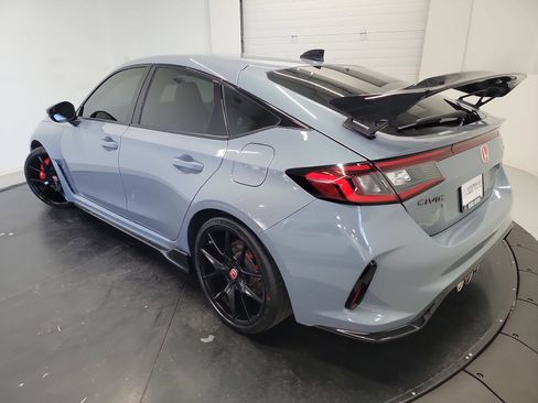 Certified 2024 Honda Civic Type R image 6