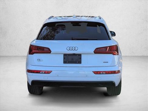 Used 2020 Audi Q5 Premium image 7