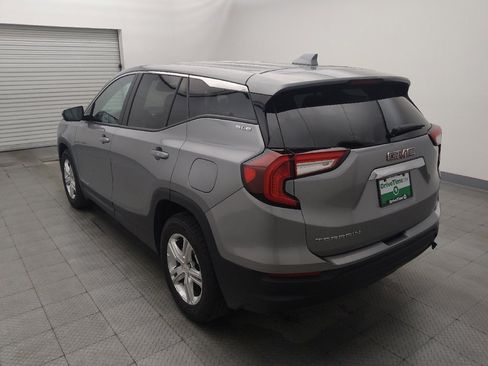 Used 2024 GMC Terrain SLE image 5