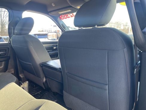 Used 2022 RAM 1500 Classic Warlock w/ Electronics Group image 20