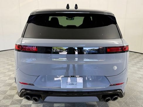 Used 2025 Land Rover Range Rover Sport SV Edition Two AWD/4WD image 7