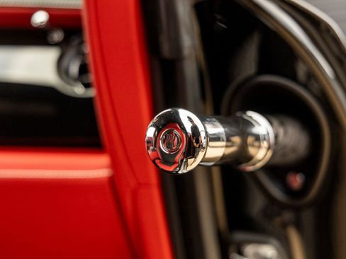 Used 2018 Rolls-Royce Wraith RWD image 47