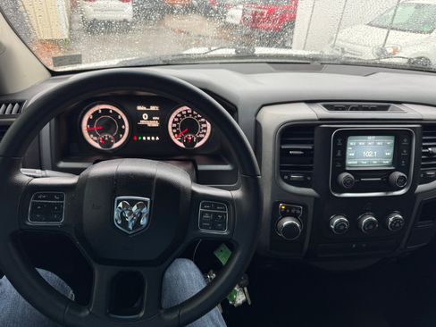 Used 2016 RAM 1500 Express image 8