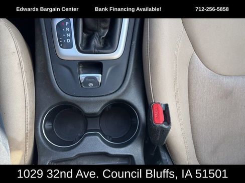 Used 2015 Jeep Cherokee Sport image 22