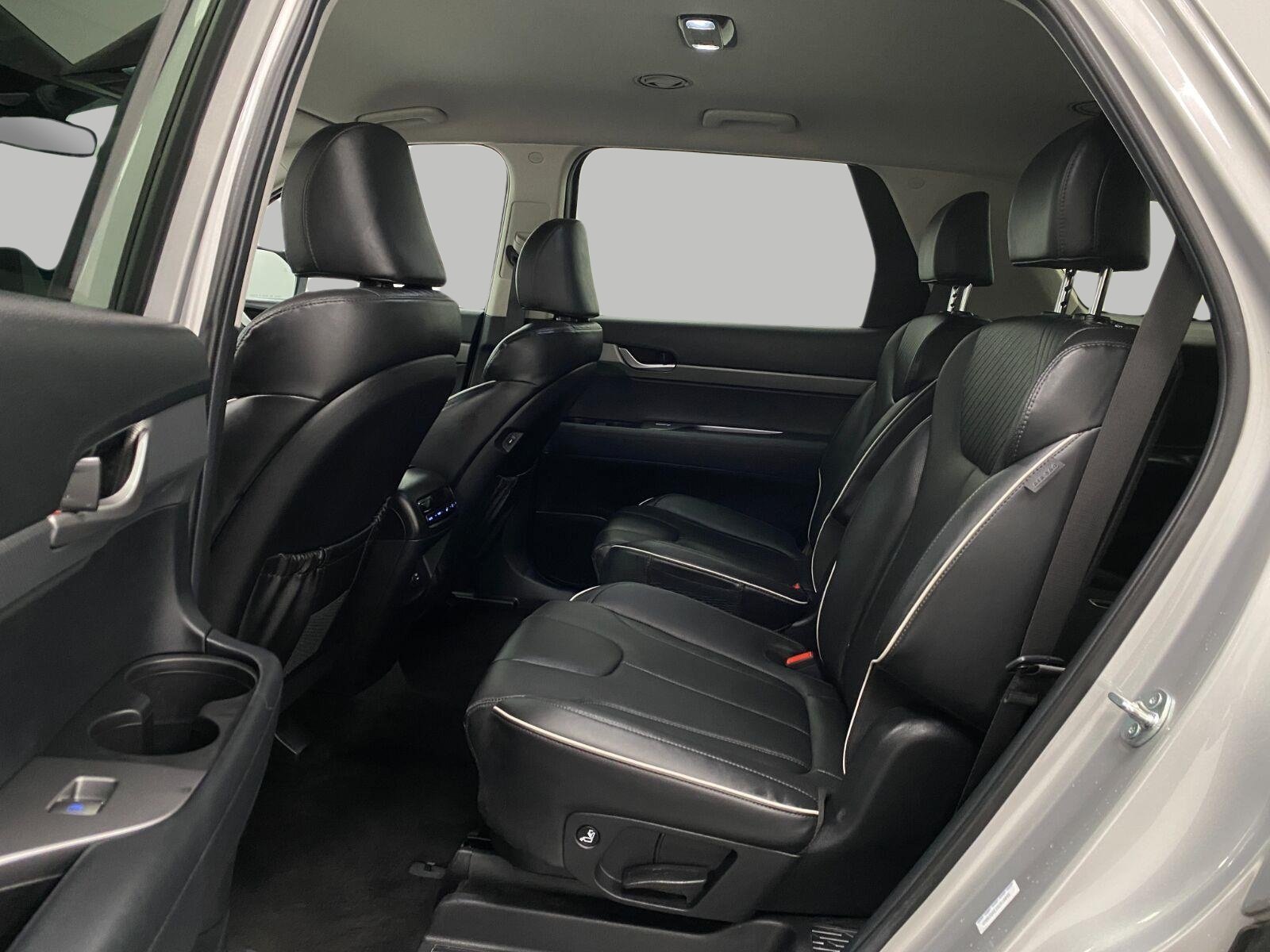 Certified 2025 Hyundai Palisade SEL AWD/4WD image 29
