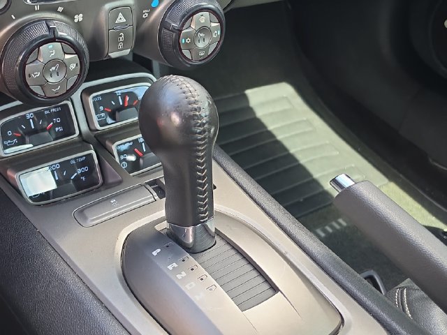 Used 2010 Chevrolet Camaro LT w/ White Stripe Package RWD image 23