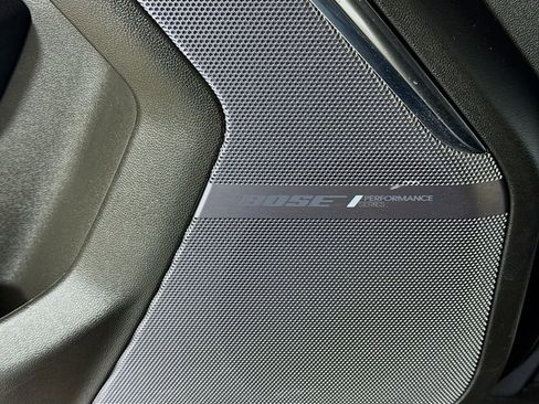 Certified 2025 GMC Yukon Denali Ultimate image 17