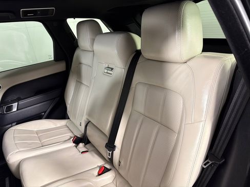 Used 2019 Land Rover Range Rover Sport HSE image 23