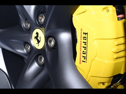 Used 2026 Ferrari Purosangue AWD/4WD image 23
