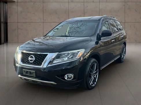 Used 2015 Nissan Pathfinder S image 5