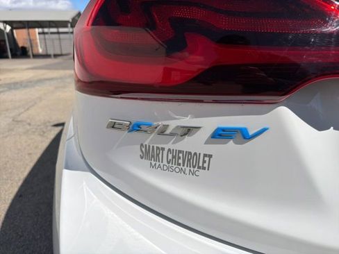 Used 2019 Chevrolet Bolt LT image 16