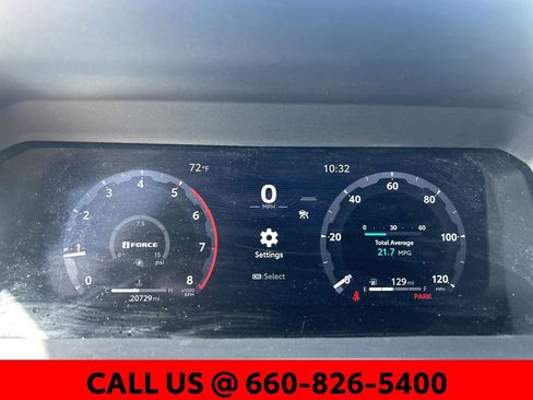Certified 2024 Toyota Tacoma TRD Off-Road AWD/4WD image 17