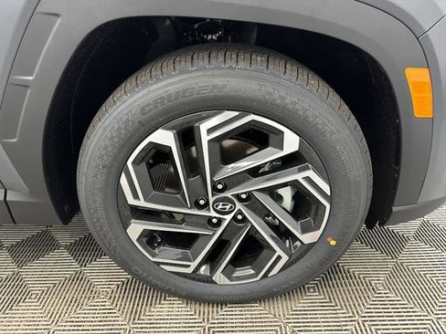 New 2025 Hyundai Tucson Limited image 14
