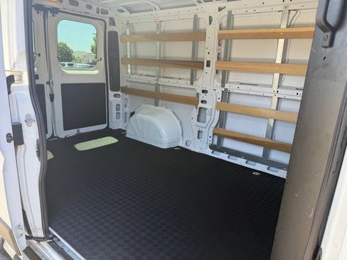 Used 2025 RAM ProMaster 2500 w/ U-Haul Equipment Group FWD image 20