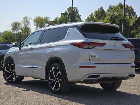 Used 2022 Mitsubishi Outlander SEL AWD/4WD image 22