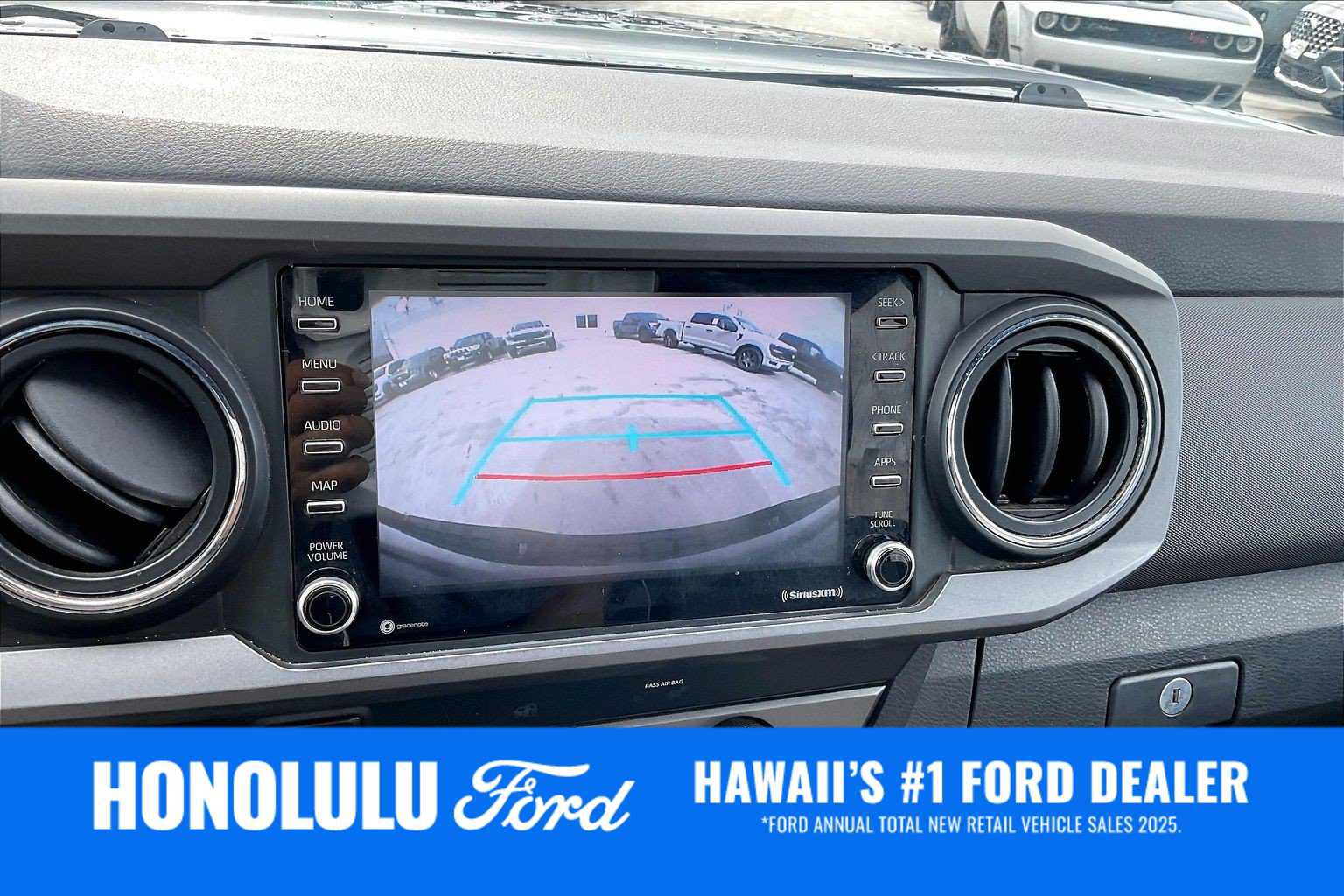 Used 2020 Toyota Tacoma TRD Off-Road w/ Technology Package RWD image 26