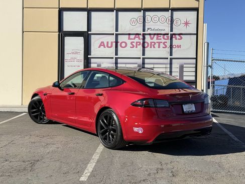 Used 2023 Tesla Model S image 8