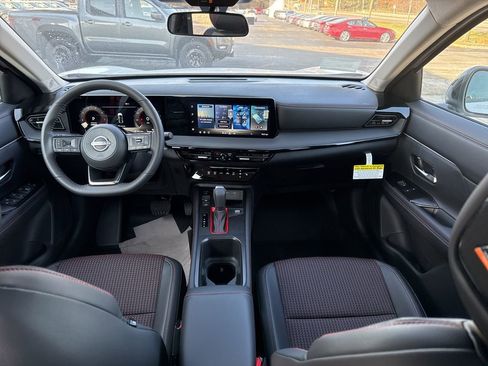 New 2026 Nissan Kicks SR w/ SR Premium Package image 21
