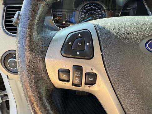 Used 2015 Ford Taurus Limited w/ Equipment Group 301A image 16