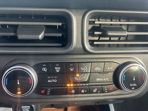 Used 2024 Ford Maverick Lariat w/ 4K Tow Package AWD/4WD image 28