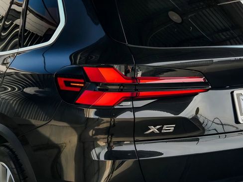 Used 2024 BMW X5 sDrive40i image 57