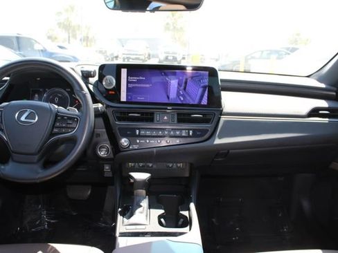 Certified 2025 Lexus ES 300h w/ Premium Package FWD image 10