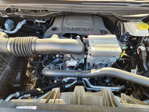 New 2026 RAM 1500 Laramie w/ Night Edition image 23