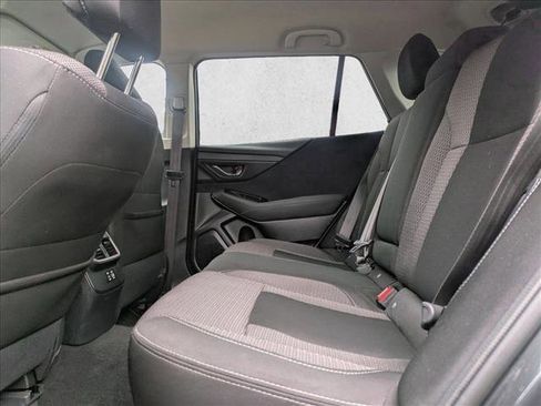 Used 2024 Subaru Outback Premium image 28