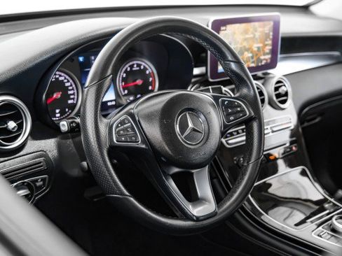 Used 2017 Mercedes-Benz GLC 300 4MATIC Coupe image 13