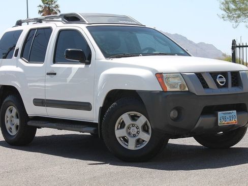 Used 2006 Nissan Xterra S AWD/4WD image 2