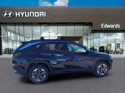 New 2026 Hyundai Tucson SEL image 8