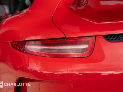 Used 2015 Porsche 911 GT3 RWD image 12