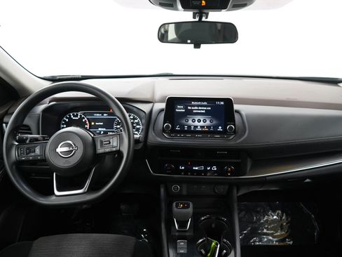 Used 2023 Nissan Rogue SV AWD/4WD image 14