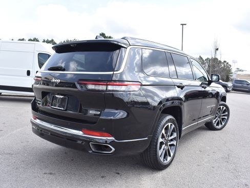 Used 2021 Jeep Grand Cherokee L Overland w/ Luxury Tech Group IV image 9