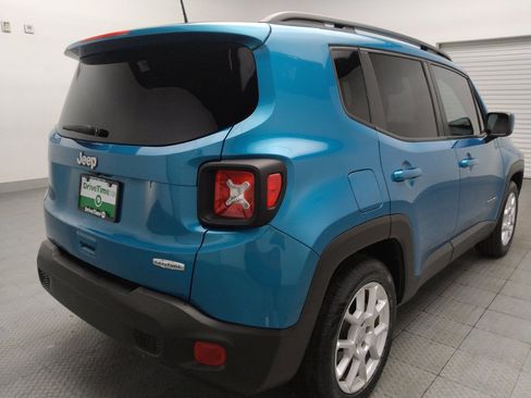 Used 2021 Jeep Renegade Latitude FWD image 9