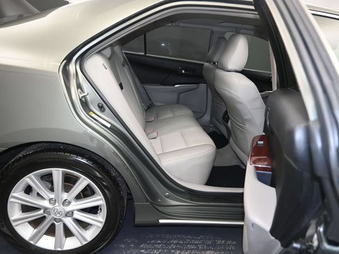 Used 2013 Toyota Camry XLE FWD image 25