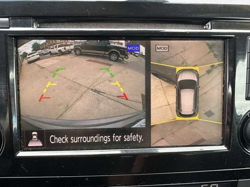 Used 2020 Nissan Rogue SL image 19