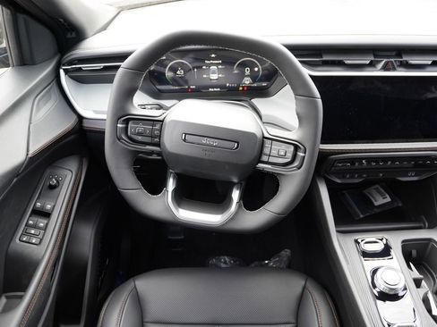 New 2026 Jeep Cherokee Limited AWD/4WD image 13