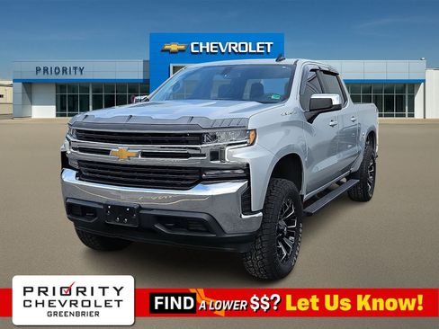 Used 2022 Chevrolet Silverado 1500 LT AWD/4WD image 1