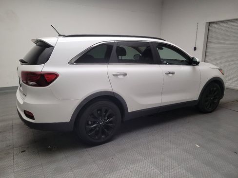 Used 2020 Kia Sorento EX image 10