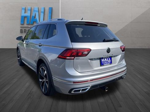 Used 2022 Volkswagen Tiguan SEL R-Line AWD/4WD image 3