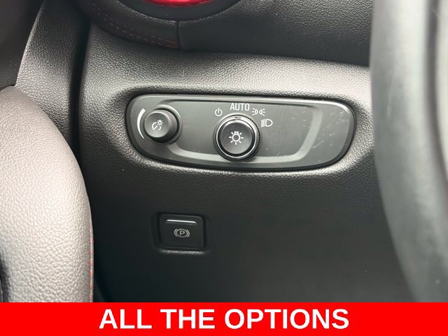 Used 2023 Chevrolet Blazer RS FWD image 19