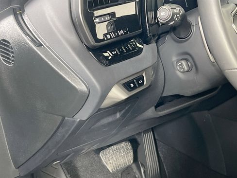 Used 2025 Lexus RX 350h w/ Accessory Package image 10