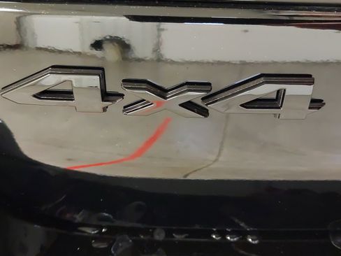 New 2025 Jeep Grand Cherokee Altitude image 33