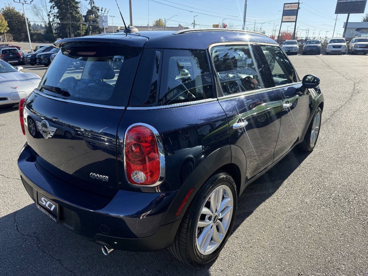 Used 2011 MINI Cooper Countryman FWD image 6