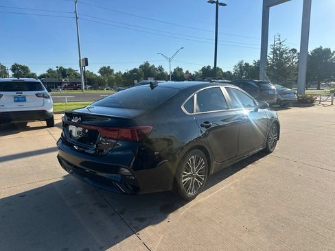 Used 2024 Kia Forte GT-Line w/ GT-Line Premium Package FWD image 5