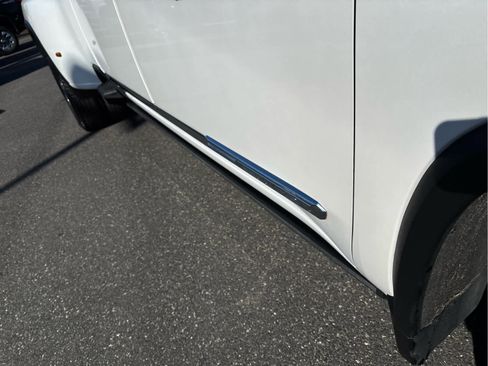 Certified 2024 Chevrolet Silverado 3500 High Country w/ High Country Premium Package image 34