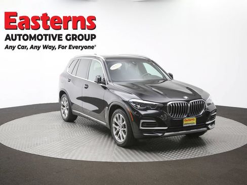 Used 2023 BMW X5 xDrive40i AWD/4WD image 46