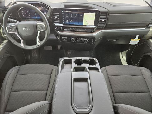 New 2026 Chevrolet Silverado 2500 LT w/ Trail Boss Package AWD/4WD image 18