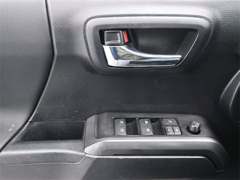 Used 2020 Toyota Tacoma TRD Sport w/ TRD Premium Sport Package image 27